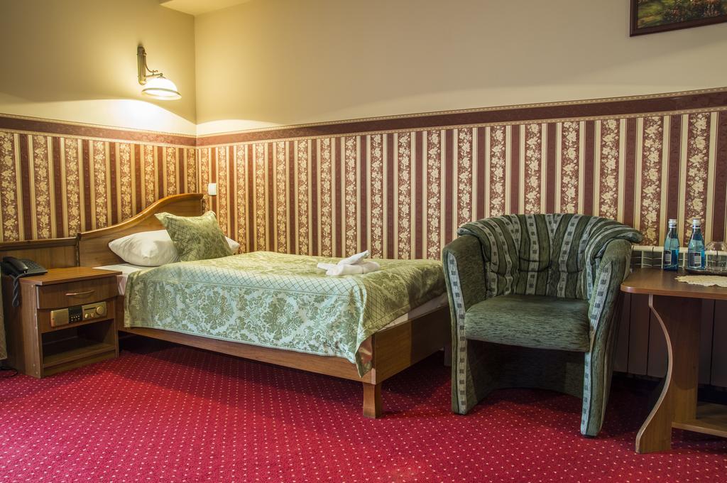 Hotel Mazurski Dworek Mikołajki Oda fotoğraf
