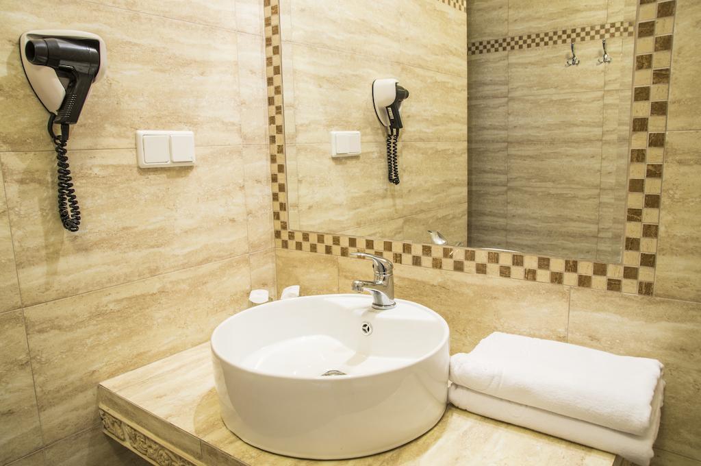 Hotel Mazurski Dworek Mikołajki Oda fotoğraf