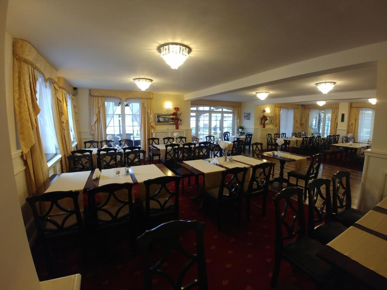 Hotel Mazurski Dworek Mikołajki Dış mekan fotoğraf